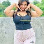 Chitra hot Indian college girl escorts in Delhi (4)