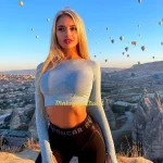 Yezda Young Russian Busty escort in Noida, Delhi NCR (2)