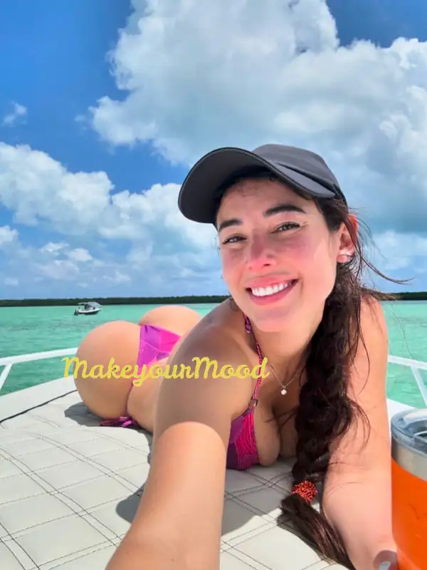 Aerocity escort girl Paola offer sex meeting near your location (1)